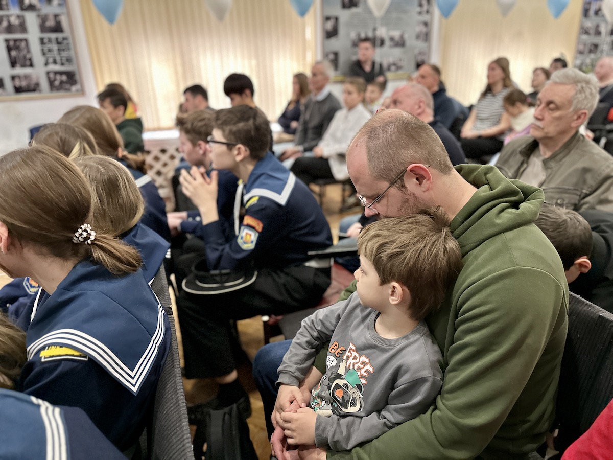 «Мы верим в космос!». Космонавт Сергей Авдеев на встрече в ЦДАиК