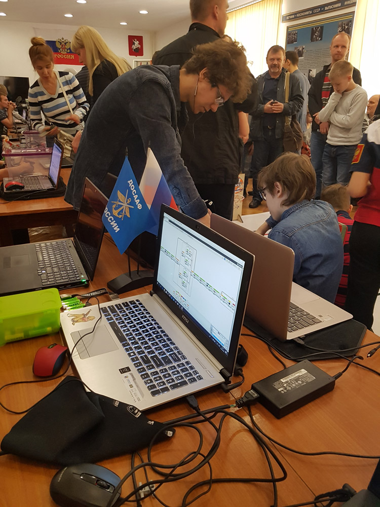 В ЦДАиК прошли городские финальные соревнования по робототехнике
