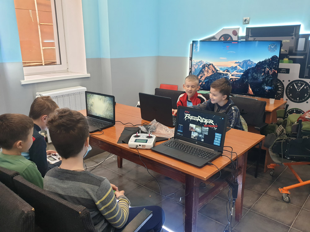 Дроны наконец летают