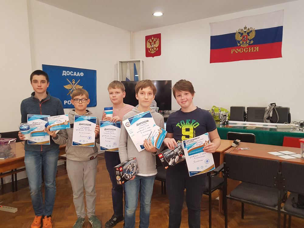 В ЦДАиК прошли городские финальные соревнования по робототехнике
