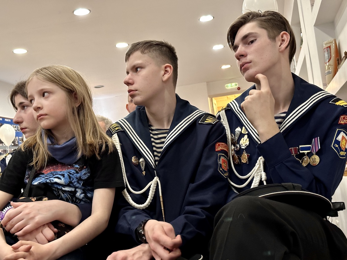«Мы верим в космос!». Космонавт Сергей Авдеев на встрече в ЦДАиК