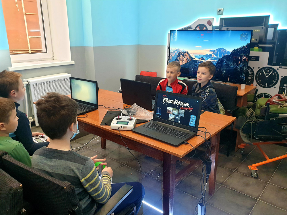 Дроны наконец летают
