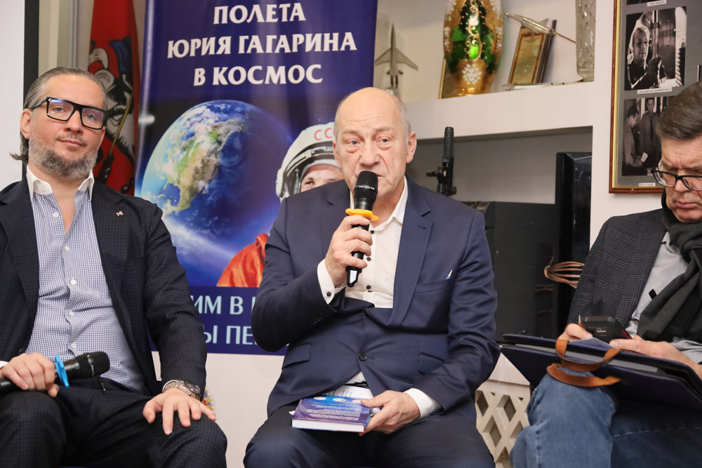 Русской космической фантастике быть?