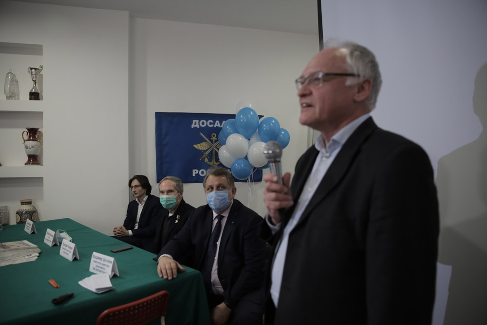 Завершился цикл занятий по Аэрокосмической робототехнике для любопытных в ЦДАиК