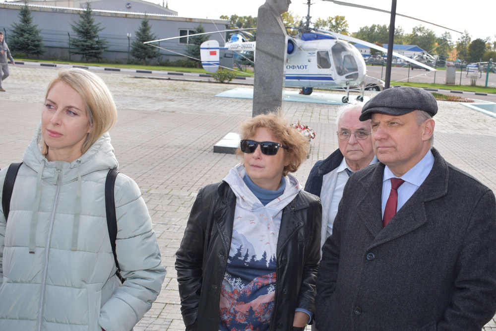 Сотрудники нашего Дома побывали в Национальном центре вертолетостроения имени М.Л. Миля и Н.И. Камова