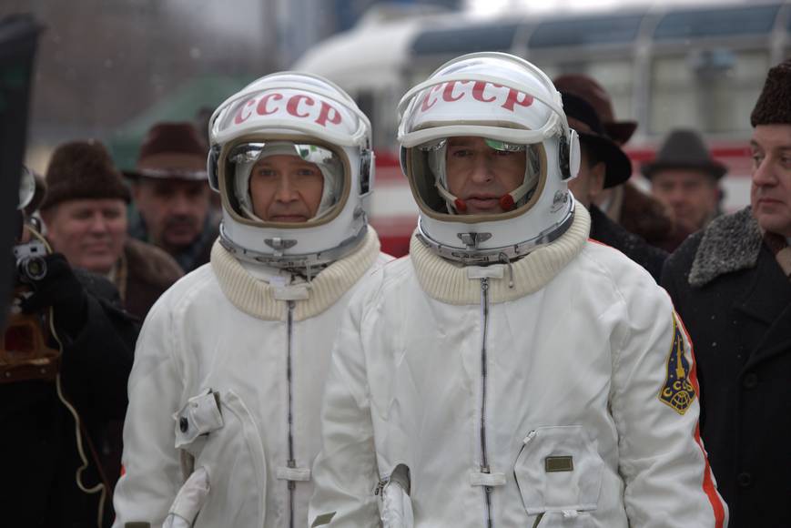 Участники космического фильма 'Время первых' популярные артисты обещают посетить наш Дом в апрельские дни